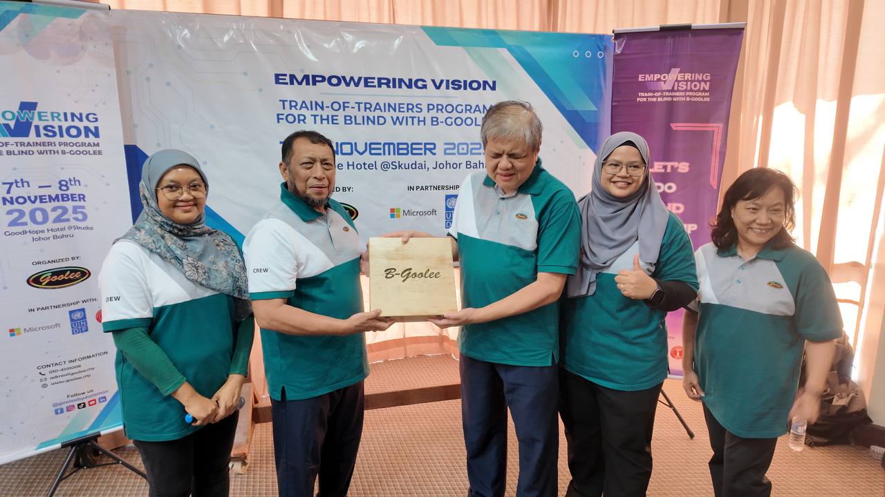 ToT for Blind with B-Goolee